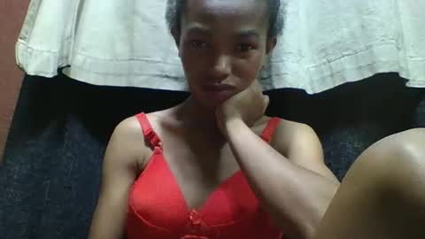 liaraisha online show from October 14, 2025, 8:20 pm