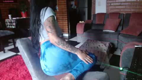 Snapshot of liarouse04 chatting on February 9, 2026, 1:15 pm Liarouse04 online show from February 9, 2026, 1:15 pm