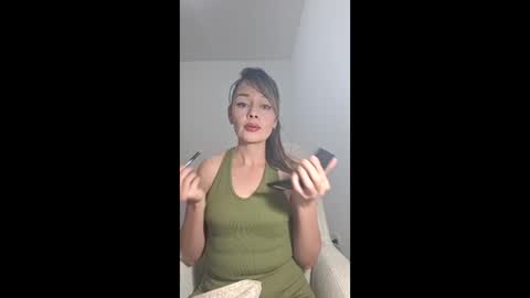 Snapshot of liarysmaag17 chatting on May 20, 2026, 1:12 am liarysmaag17 online show from May 20, 2026, 1:12 am