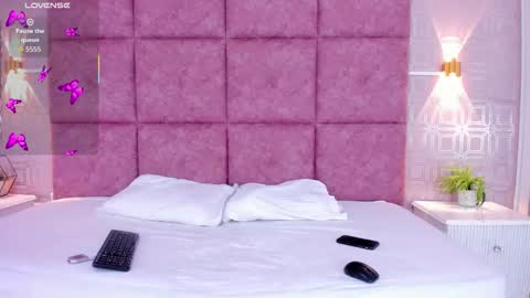 liavelez_ online show from March 16, 2026, 1:48 pm