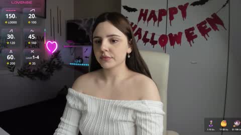 Lia online show from November 1, 2025, 2:19 pm