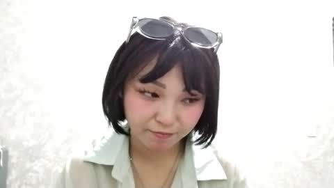 Molly online show from May 23, 2026, 2:54 pm
