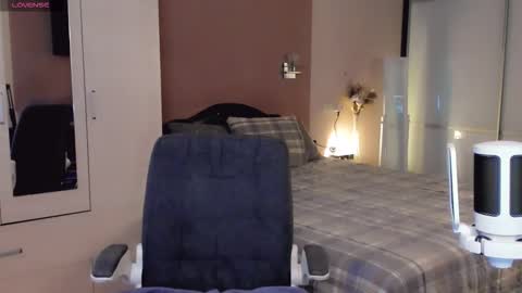 Libby online show from November 21, 2025, 9:08 am