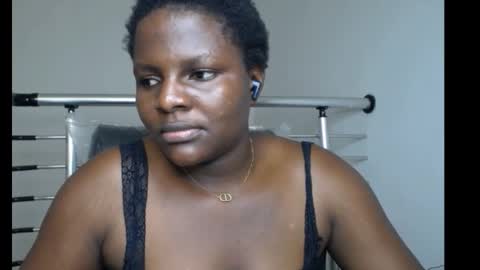 Snapshot of lick_pussyjuice chatting on January 18, 2025, 10:17 pm kimani online show from January 18, 2025, 10:17 pm
