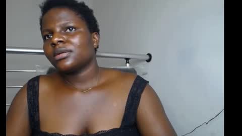 Snapshot of lick_pussyjuice chatting on January 19, 2025, 2:04 am kimani online show from January 19, 2025, 2:04 am