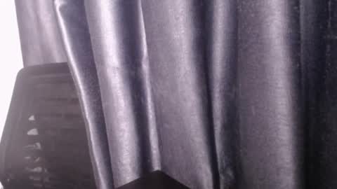 Snapshot of lick_pussyjuice chatting on February 4, 2025, 8:17 pm kimani online show from February 4, 2025, 8:17 pm