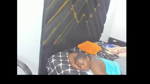 Snapshot of lick_pussyjuice chatting on February 8, 2025, 2:47 am kimani online show from February 8, 2025, 2:47 am