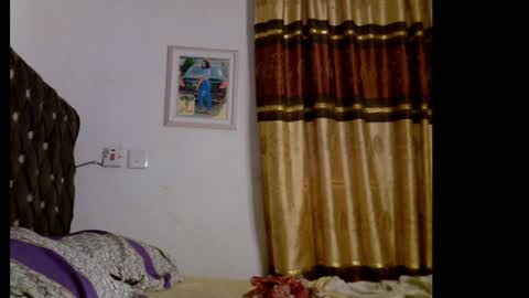 Snapshot of lickmefuckmex chatting on April 1, 2026, 5:43 pm lickmefuckmex online show from April 1, 2026, 5:43 pm