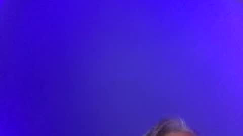 Snapshot of lickyouryoni chatting on December 20, 2024, 3:42 pm LickYourYoni online show from December 20, 2024, 3:42 pm