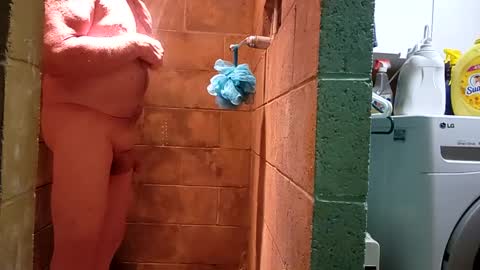 Snapshot of licorice10 chatting on January 1, 2025, 6:15 am Licorice10 online show from January 1, 2025, 6:15 am