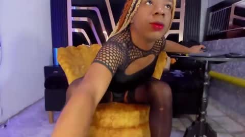 licy online show from February 23, 2025, 8:11 pm