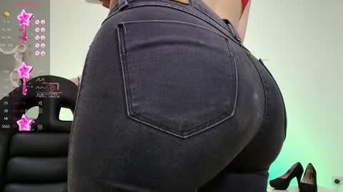 LIAH  online show from December 21, 2024, 4:14 pm