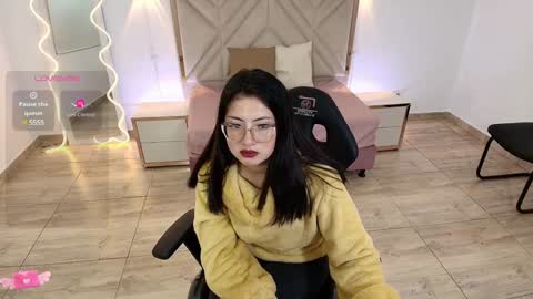 LIAH  online show from January 17, 2025, 6:23 pm