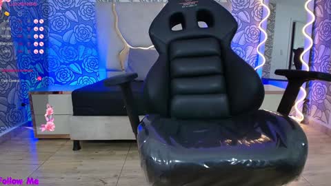 LIAH  online show from February 7, 2025, 2:47 pm