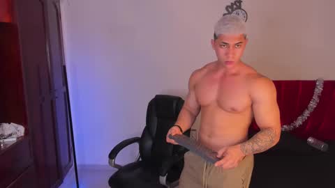 Snapshot of liiam_jesus chatting on November 25, 2025, 3:28 am liiam_jesus online show from November 25, 2025, 3:28 am