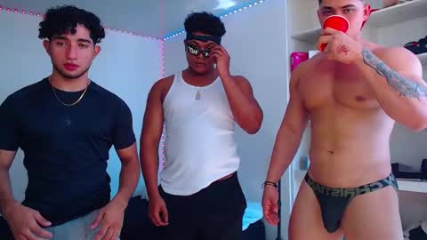 Snapshot of liiam_jesus chatting on December 5, 2025, 4:25 pm liiam_jesus online show from December 5, 2025, 4:25 pm