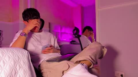 L I I A M online show from March 5, 2025, 10:33 am