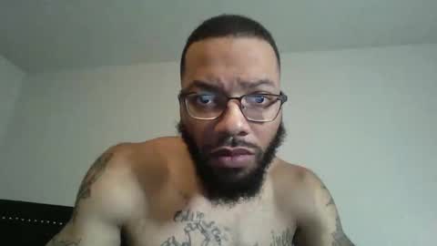 liightsinlover online show from November 17, 2025, 2:12 pm