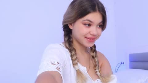 liimeee online show from September 20, 2025, 6:36 am