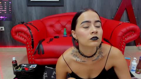 Snapshot of liittledollyx chatting on January 14, 2025, 3:36 pm Nini - online show from January 14, 2025, 3:36 pm