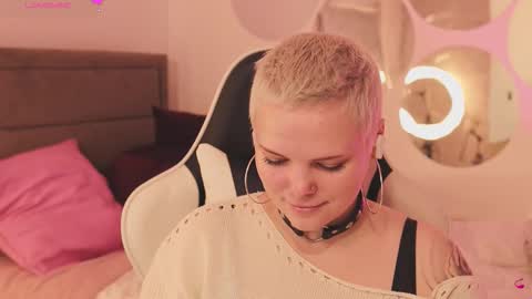 likaaberry online show from January 18, 2026, 1:04 pm