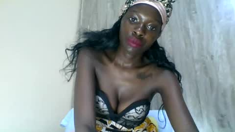 Snapshot of lil6041 chatting on October 29, 2025, 1:46 pm lil6041 online show from October 29, 2025, 1:46 pm