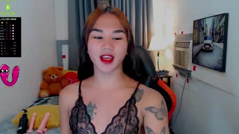 LILY online show from January 6, 2025, 11:07 am