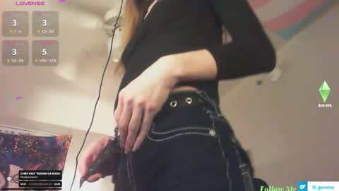 lil gemmie online show from February 24, 2026, 1:25 am