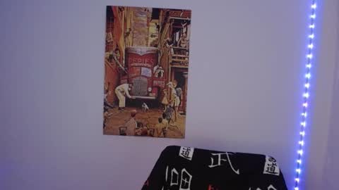 Snapshot of lil_lisaa chatting on December 2, 2024, 8:41 am Lisaa online show from December 2, 2024, 8:41 am