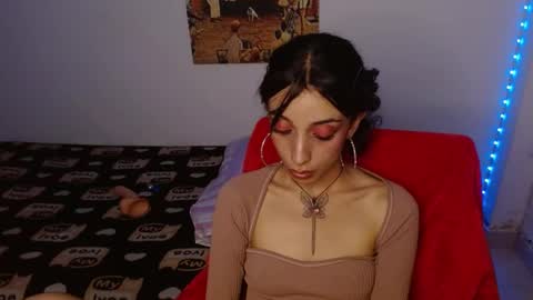 Snapshot of lil_lisaa chatting on February 4, 2025, 8:02 am Lisaa online show from February 4, 2025, 8:02 am