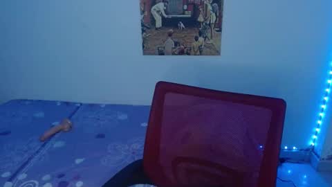 Snapshot of lil_lisaa chatting on February 23, 2025, 8:17 am Lisaa online show from February 23, 2025, 8:17 am