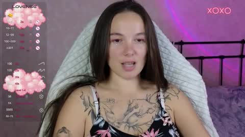 little moon online show from October 5, 2025, 5:55 pm