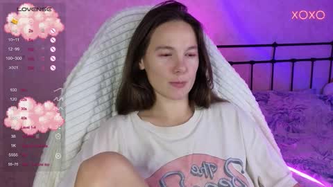 little moon online show from October 7, 2025, 8:50 pm