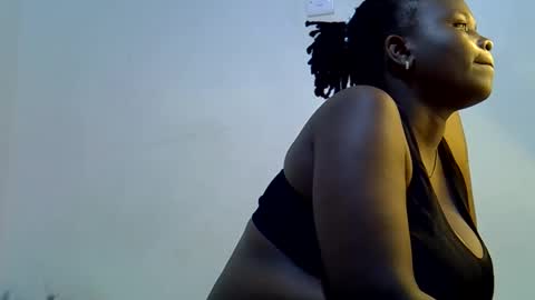Snapshot of lil_miss23 chatting on October 22, 2025, 7:41 am lil_miss23 online show from October 22, 2025, 7:41 am