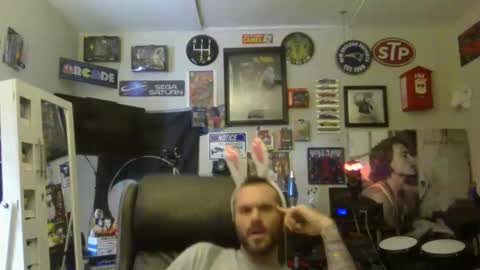 Snapshot of lil_tea_break_6996 chatting on February 17, 2025, 1:53 pm t online show from February 17, 2025, 1:53 pm