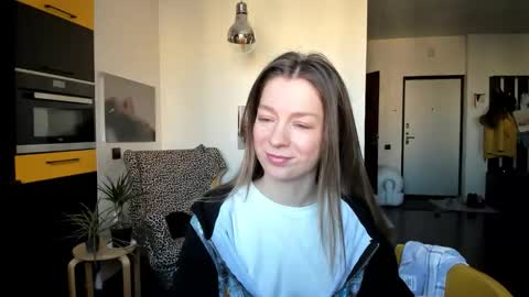 Snapshot of lil_uff chatting on February 25, 2026, 1:10 pm aka princessmaya online show from February 25, 2026, 1:10 pm