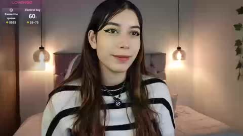 lila_min online show from September 24, 2025, 2:20 pm