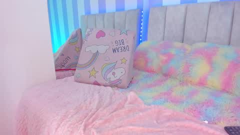 Lila  online show from February 20, 2025, 12:30 am