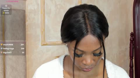 lila bailey  online show from January 3, 2025, 10:29 pm