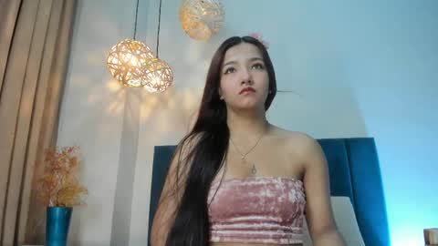 Lila Ross online show from May 27, 2026, 11:51 am