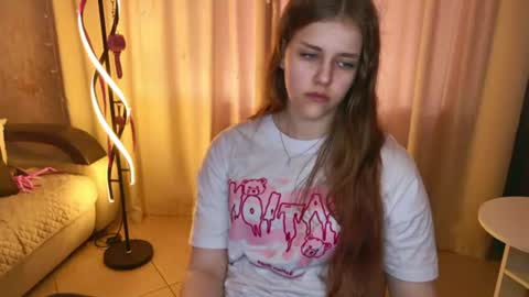 LilaSparkling online show from July 21, 2026, 2:52 pm