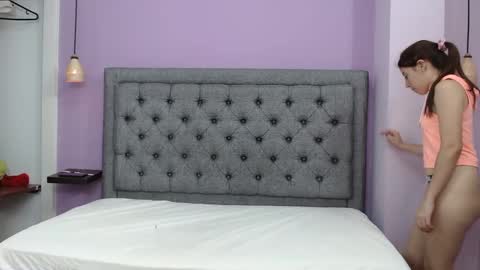 Snapshot of lilasuni chatting on December 10, 2024, 2:39 pm Lilasuni online show from December 10, 2024, 2:39 pm