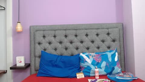 Snapshot of lilasuni chatting on December 28, 2024, 4:30 pm Lilasuni online show from December 28, 2024, 4:30 pm