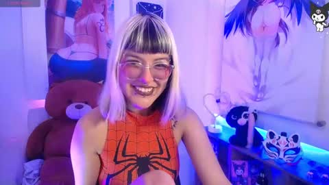 lilcandy19 online show from October 21, 2025, 12:06 pm