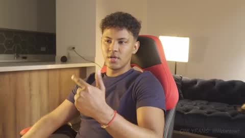 Snapshot of lildantear chatting on May 30, 2026, 6:38 pm Dante online show from May 30, 2026, 6:38 pm