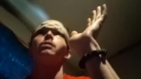 Snapshot of lildman420 chatting on October 22, 2025, 5:13 pm lildman420 online show from October 22, 2025, 5:13 pm