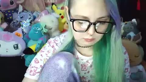 Snapshot of lilemmy1999 chatting on December 10, 2024, 4:49 pm emily ryanson online show from December 10, 2024, 4:49 pm