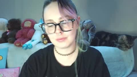 emily ryanson online show from February 4, 2026, 12:49 am