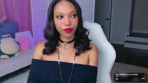 Snapshot of lileviemarie chatting on April 4, 2026, 1:37 am evie online show from April 4, 2026, 1:37 am