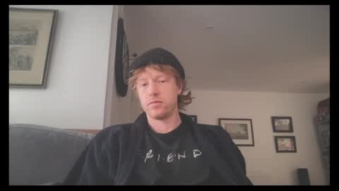lilginge1 online show from April 26, 2026, 12:58 pm